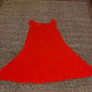 •size small, red t-shirt dress